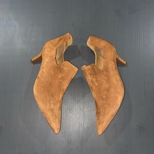 Women’s Kay Ugner Heels